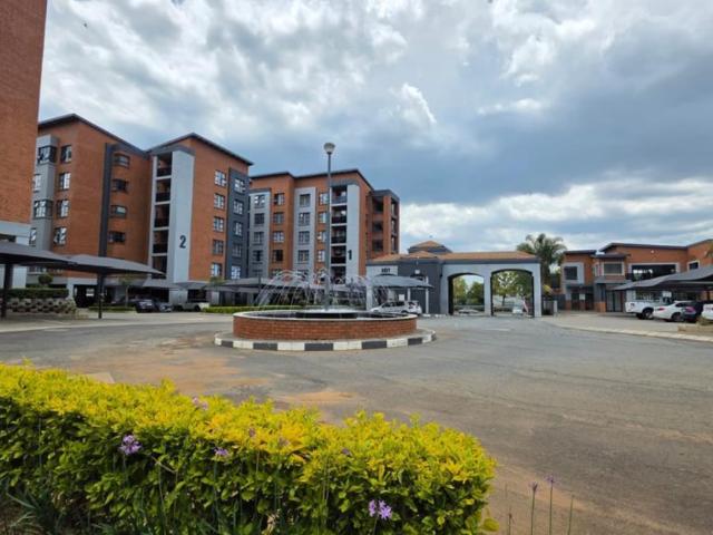 2 Bedroom Apartment / Flat For Sale in Bedfordview