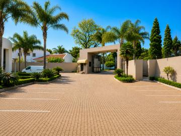 2 Bedroom Apartment / Flat For Sale in Bedfordview