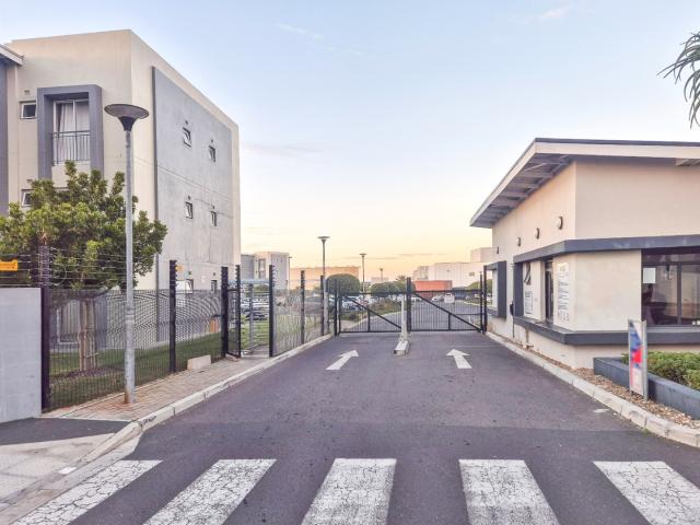 2 Bedroom Apartment / Flat For Sale in Bellville South