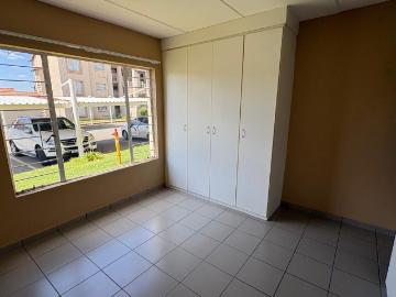2 Bedroom Apartment / Flat For Sale in Benoni Central