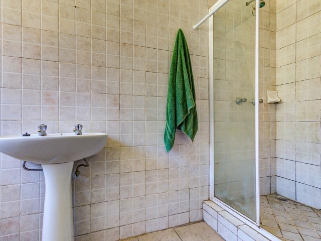 2 Bedroom Apartment / Flat For Sale in Birchleigh