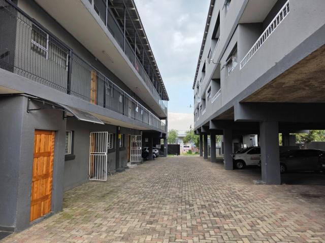 2 Bedroom Apartment / Flat For Sale in Birchleigh