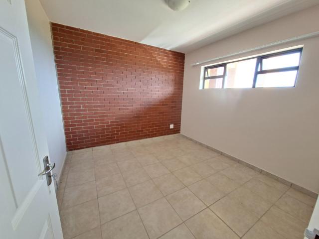 2 Bedroom Apartment / Flat For Sale in Bishopstowe