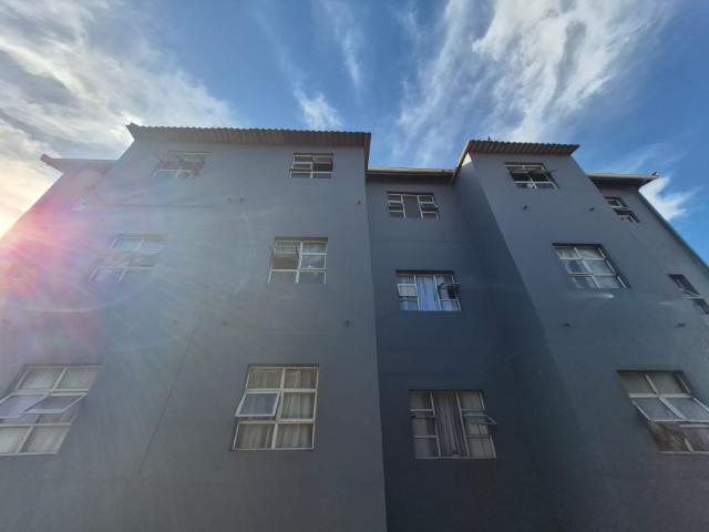 2 Bedroom Apartment / Flat For Sale in Bluff
