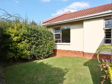 2 Bedroom Apartment / Flat For Sale in Bryanston