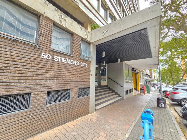 2 Bedroom Apartment / Flat For Sale in Braamfontein