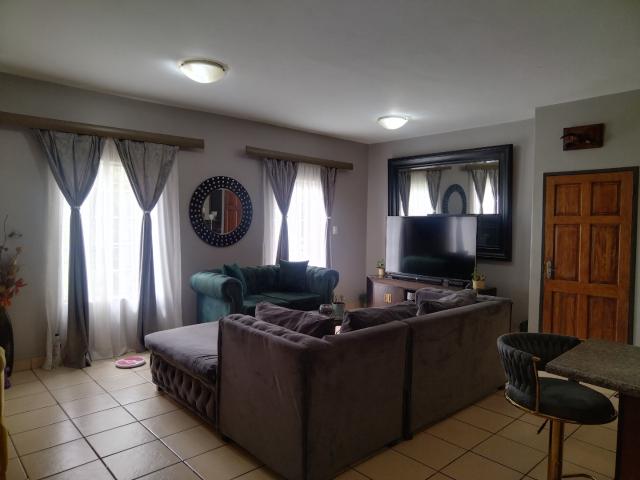 2 Bedroom Apartment / Flat For Sale in Brakpan North