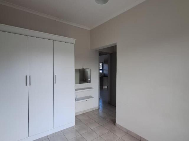 2 Bedroom Apartment / Flat For Sale in Brentwood Park