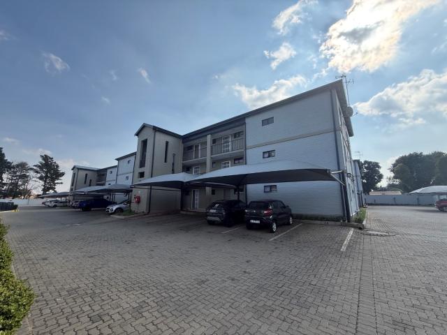 2 Bedroom Apartment / Flat For Sale in Brentwood