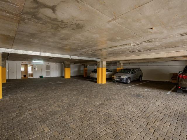 2 Bedroom Apartment / Flat For Sale in Brookes Hill