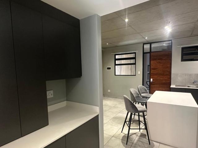 2 Bedroom Apartment / Flat For Sale in Brooklyn