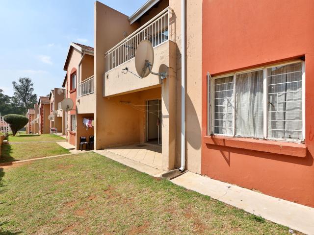 2 Bedroom Apartment / Flat For Sale in Buccleuch