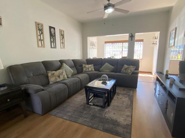 2 Bedroom Apartment / Flat For Sale in Bulwer