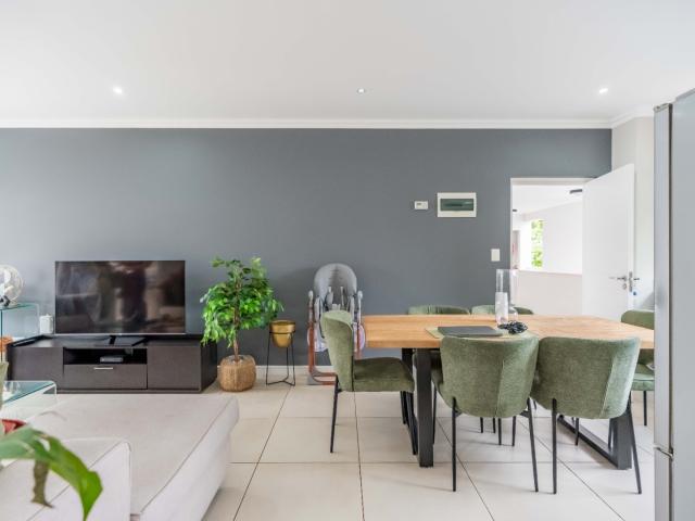 2 Bedroom Apartment / Flat For Sale in Gillitts