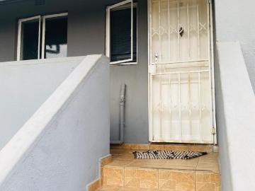 2 Bedroom Apartment / Flat For Sale in Glen Marais