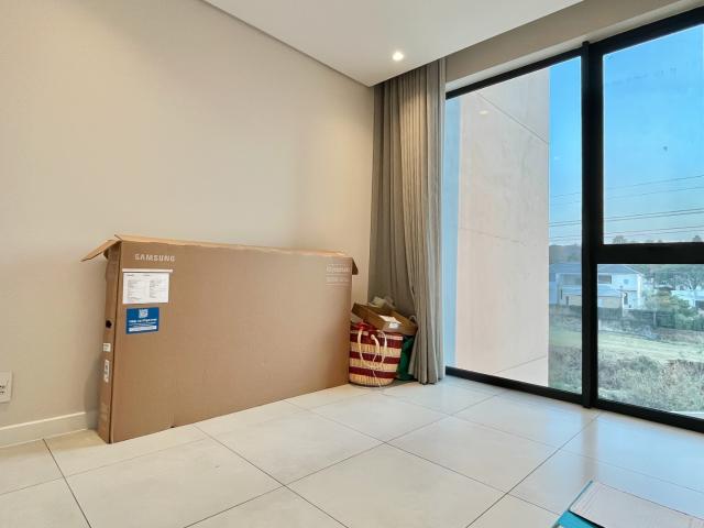 2 Bedroom Apartment / Flat For Sale in Glenadrienne