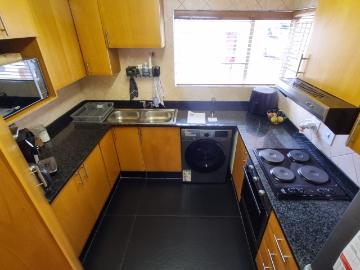 2 Bedroom Apartment / Flat For Sale in Glenvista