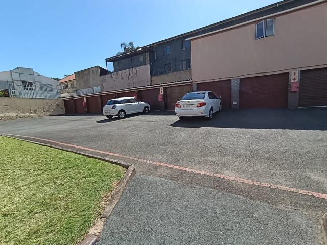 2 Bedroom Apartment / Flat For Sale in Glenwood