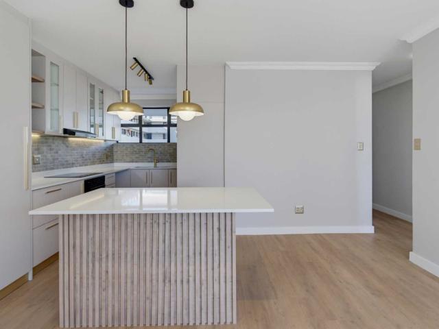 2 Bedroom Apartment / Flat For Sale in Green Point