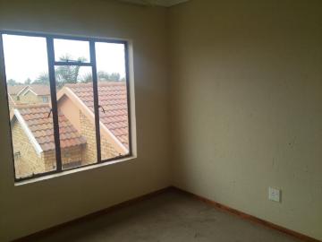 2 Bedroom Apartment / Flat For Sale in Greenhills