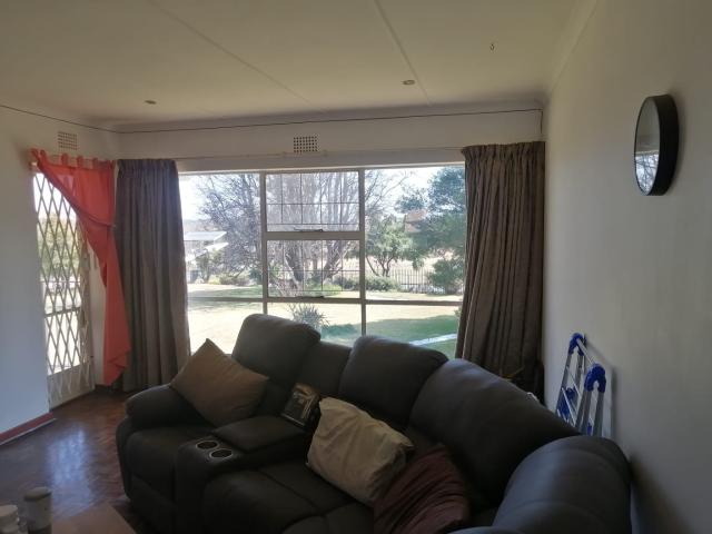 2 Bedroom Apartment / Flat For Sale in Greenhills