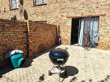 Apartment for sale in Randfontein