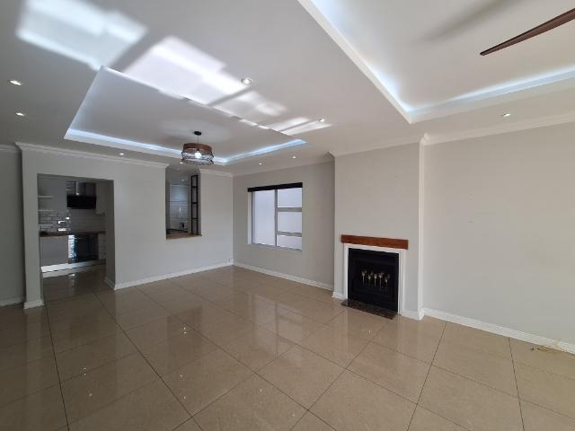 2 Bedroom Apartment / Flat For Sale in Greenstone Hill