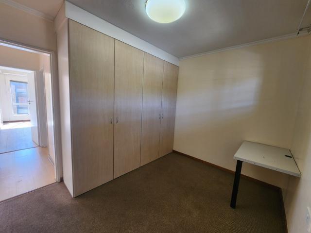 2 Bedroom Apartment / Flat For Sale in Groenkloof