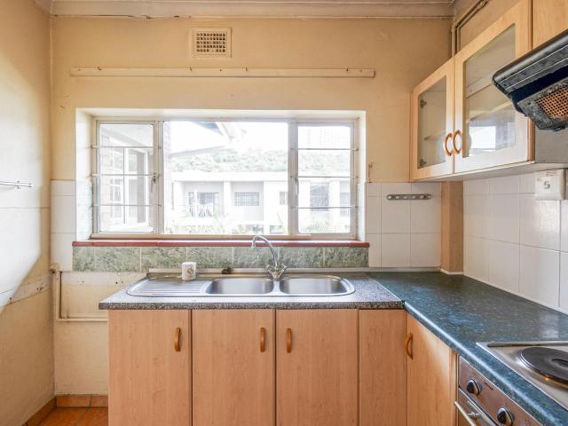 2 Bedroom Apartment / Flat For Sale in Doonside