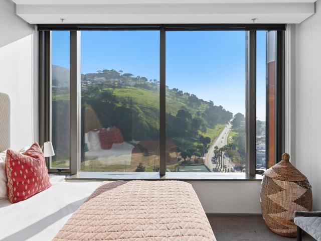 2 Bedroom Apartment / Flat For Sale in De Waterkant