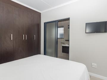 2 Bedroom Apartment / Flat For Sale in De Velde