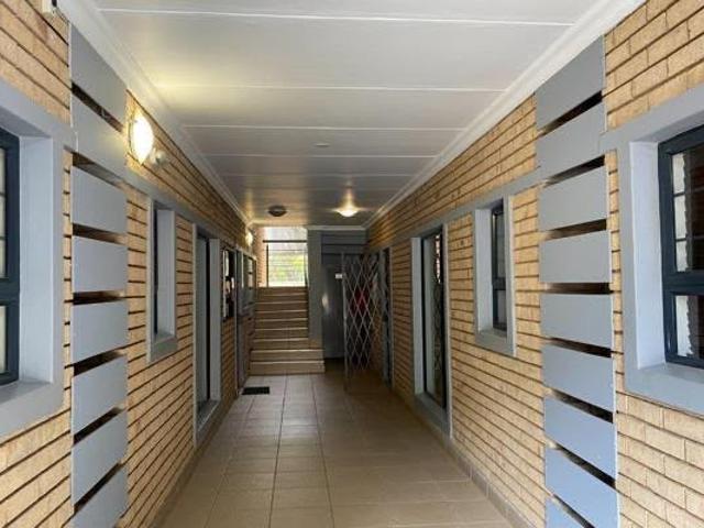 2 Bedroom Apartment / Flat For Sale in Die Bult