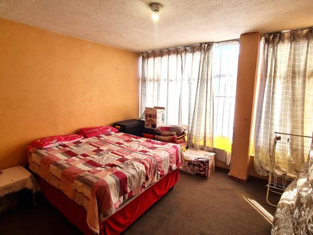 2 Bedroom Apartment / Flat For Sale in East Lynne