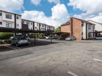 2 Bedroom Apartment / Flat For Sale in Eden Glen