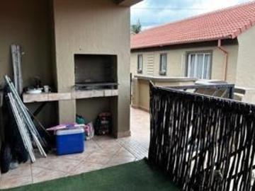 2 Bedroom Apartment / Flat For Sale in Eden Glen