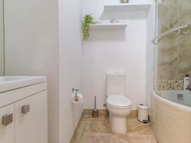 2 Bedroom Apartment / Flat For Sale in Edenburg