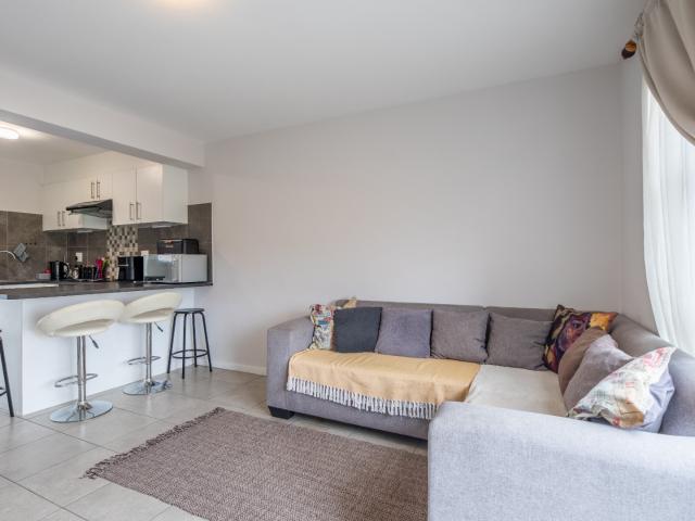 2 Bedroom Apartment / Flat For Sale in Eersterivier Industria