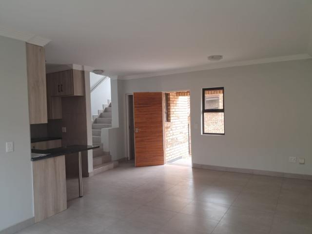 2 Bedroom Apartment / Flat For Sale in Elandshaven