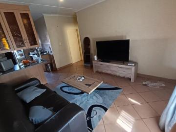 2 Bedroom Apartment / Flat For Sale in Elspark