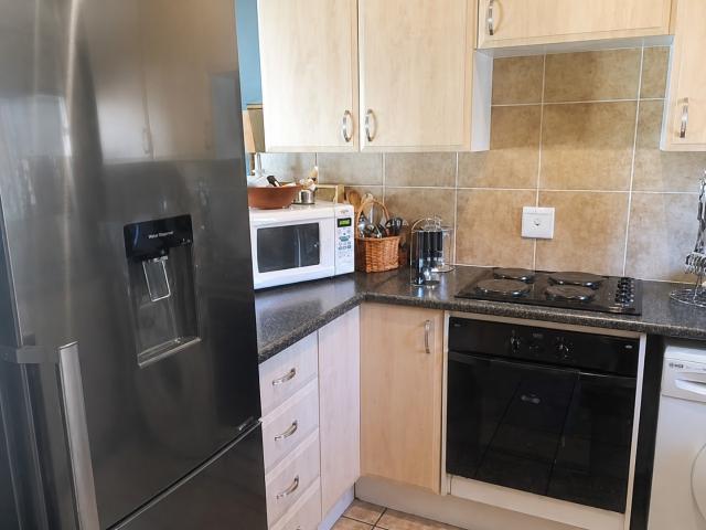 2 Bedroom Apartment / Flat For Sale in Equestria
