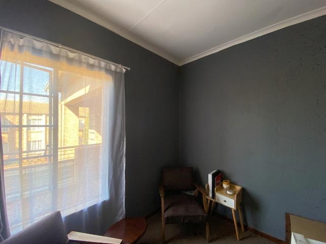 2 Bedroom Apartment / Flat For Sale in Equestria