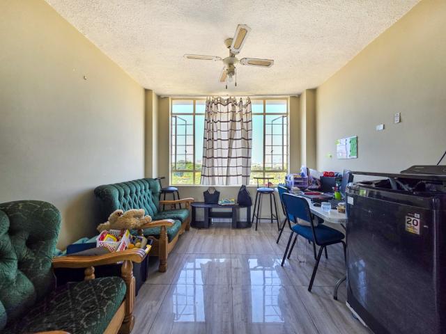 2 Bedroom Apartment / Flat For Sale in Essenwood