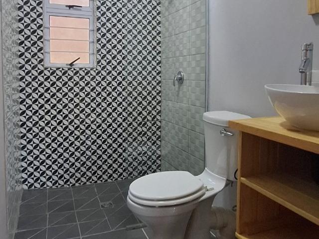 2 Bedroom Apartment / Flat For Sale in Essenwood