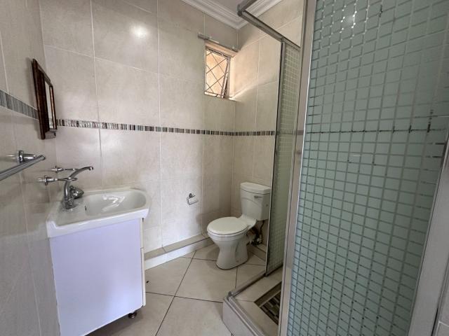 2 Bedroom Apartment / Flat For Sale in Essenwood