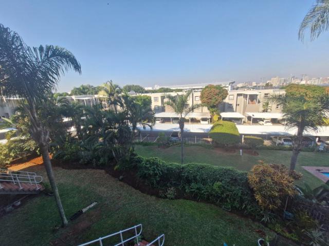 2 Bedroom Apartment / Flat For Sale in Essenwood