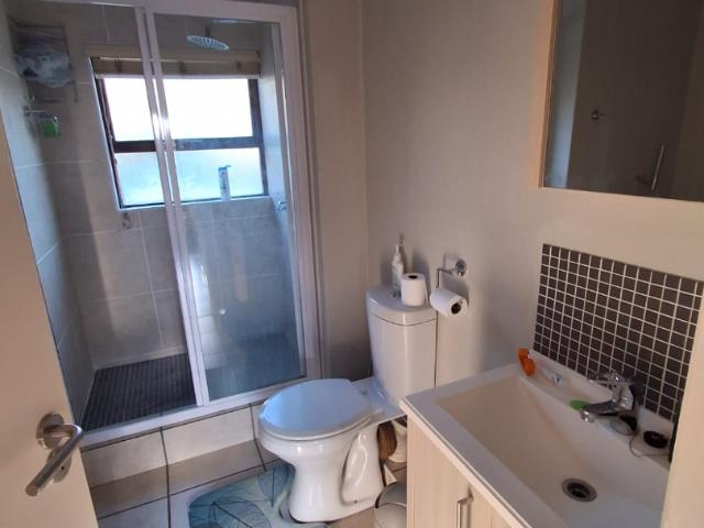 2 Bedroom Apartment / Flat For Sale in Fourways