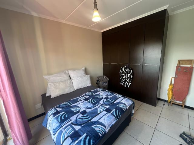 2 Bedroom Apartment / Flat For Sale in Fourways