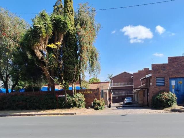 2 Bedroom Apartment / Flat For Sale in Ferndale