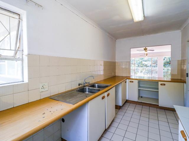 2 Bedroom Apartment / Flat For Sale in Ferndale