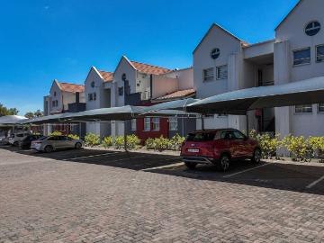 2 Bedroom Apartment / Flat For Sale in Ferndale